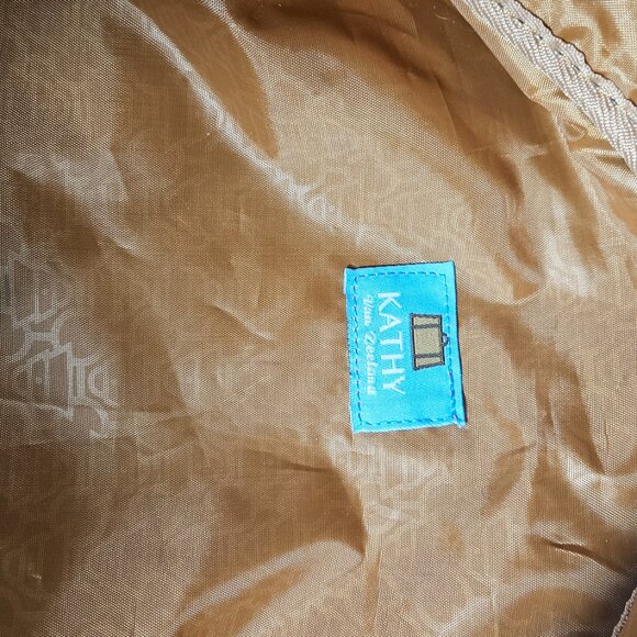 Kathy Van Zeeland Leopard Print Wheeled Suitcase - Picture 4 of 6